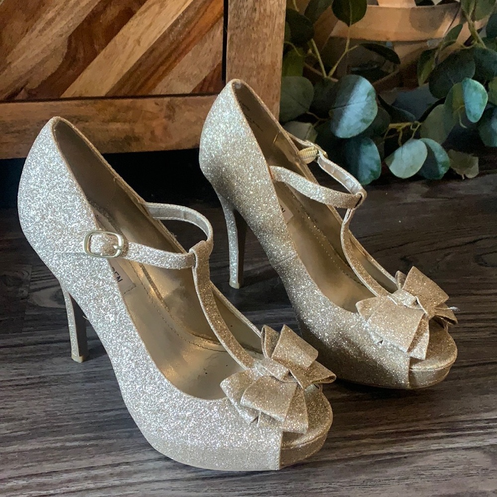 Steve Madden glitter heels